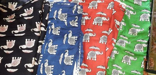 Various Colors Are Available Wrinkle Free Rayon Printed Fabric