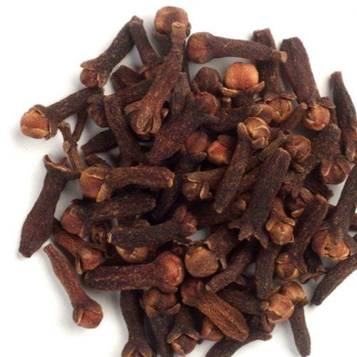 Natural Brown Color Dry Cloves
