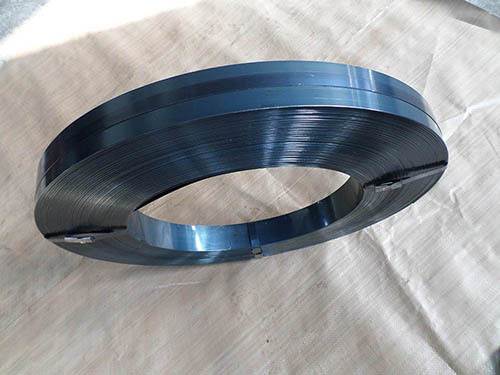 White Blue Hardened And Tempered C80 Cold Rolled Non Alloy Steel Strips For Rolling Shutter Spring