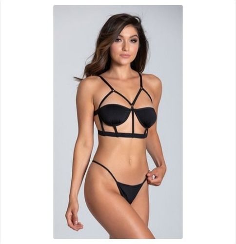 Ladies Black Lingerie Set With Straps And Thong Size: Various