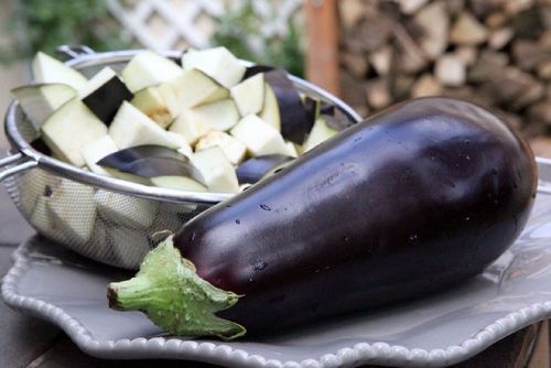 Healthy and Natural Fresh Eggplant