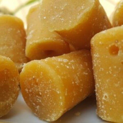 100% Organic Fresh Jaggery