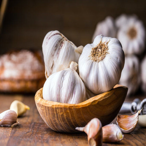 Healthy and Natural Fresh Garlic