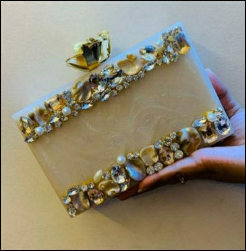 Resin Coated Ladies Clutches Gender: Women