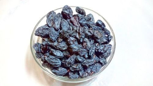 Organic Black Raisin Kismis Dry Grapes