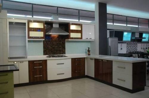 Designer L Shape Modular Wooden Kitchen Carpenter Assembly