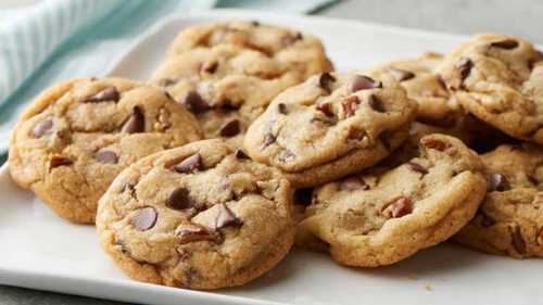 Fresh Cookies - Classic Sweet Baked Treats, Made with Flour and Sugar, Includes Chocolate Chips and Nuts