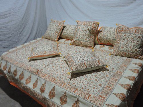 Multicoor Printed Diwan Bed Cover Set