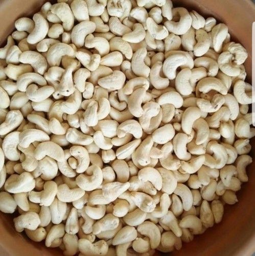 White Organic Dried Cashew Nuts