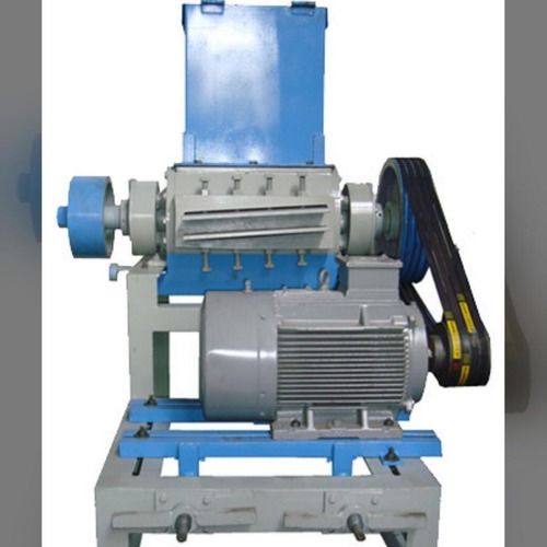 Semi-Automatic Plastic Scrap Grinders 15 Inch To 32 Inch