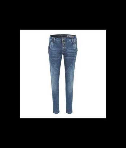 No Fade Ladies Blue Color Denim Jeans