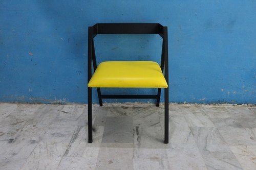 Cafeteria Metal Cushion Chair