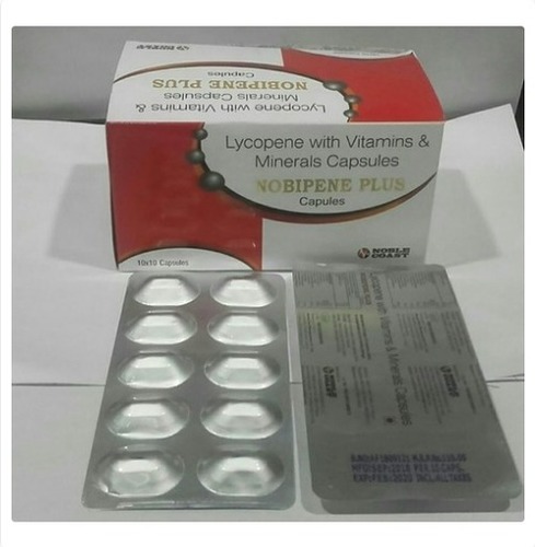 विटामिन और खनिज कैप्सूल के साथ लाइकोपीन
