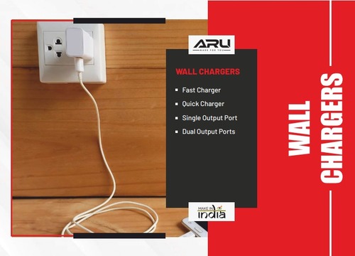 मोबाइल फोन के लिए व्हाइट वॉल चार्जर