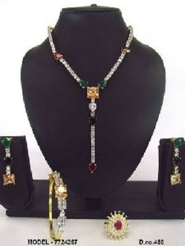 Cubic Zirconia Jewellery Set Excellent