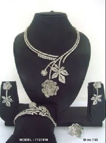 Modern Diamond Jewellery Set