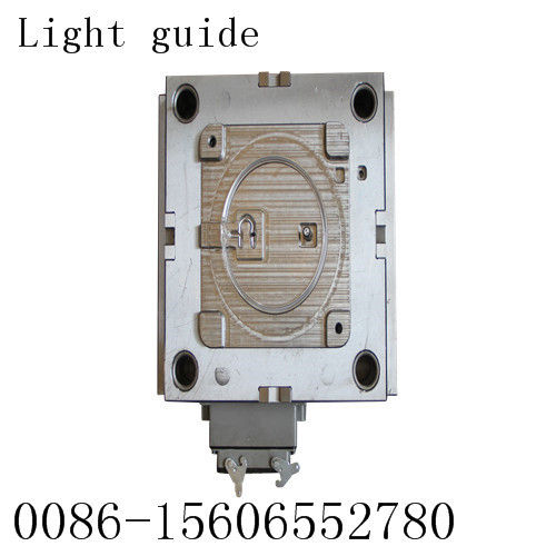 Plastic Light Guide Injection Mold For Auto Parts