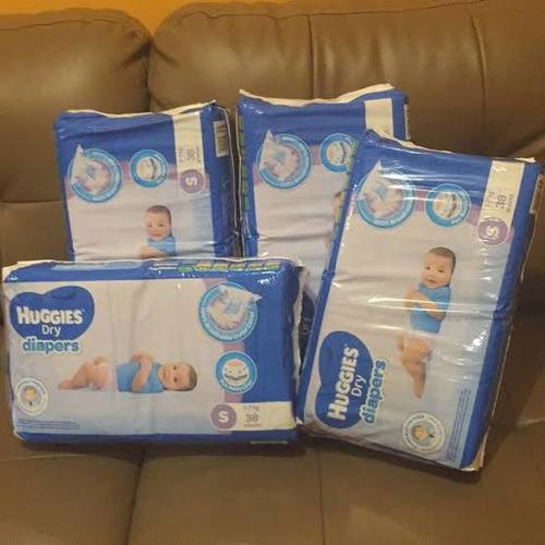 White Huggies Dry Pants Baby Diaper