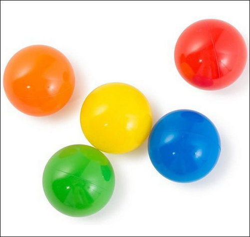 Yellow Fine Finish Plastic Pool Ball