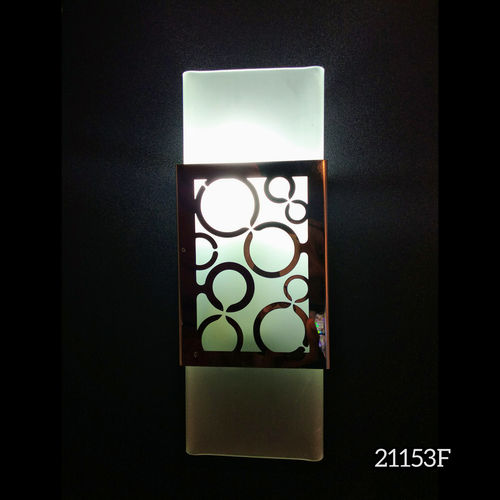 Modern Design Wall Light