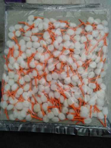 White Round Cotton Wicks (Cotton Balls And Diya Batti)