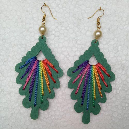 Silk Thread Ladies Handmade Earring Gender: Women