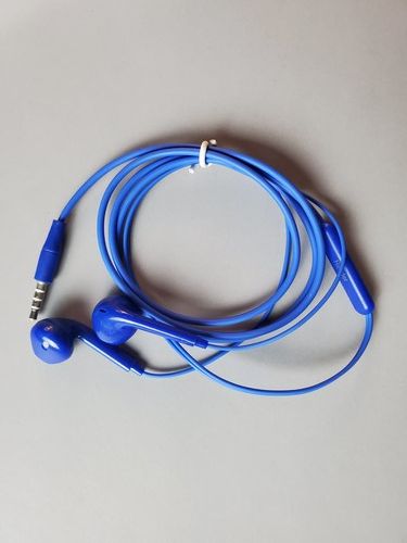 Blue Bass Wired Earphone