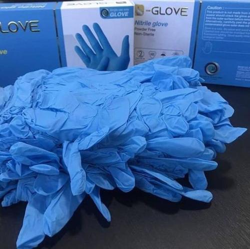 Blue Multiple Sizes Colored Nitrile Gloves