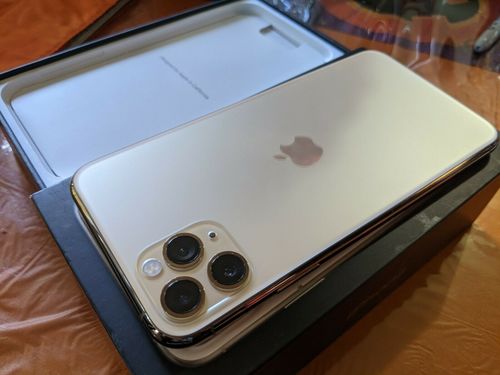 Apple Iphone 11 Pro Max 256gb Gold Unlocked Body Material Plastic Price Inr Piece Id