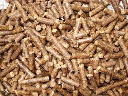 High Efficiency Biomass Briquettes By M/s Sustainable Technologies