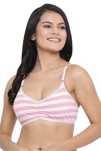 Clovia Padded Non-Wired Full Cup Striped T-shirt Bra in White Women  Everyday Lightly Padded Bra - Buy Clovia Padded Non-Wired Full Cup Striped  T-shirt Bra in White Women Everyday Lightly Padded Bra