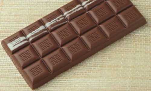 Brown Hygienically Packed Chocolate Bar