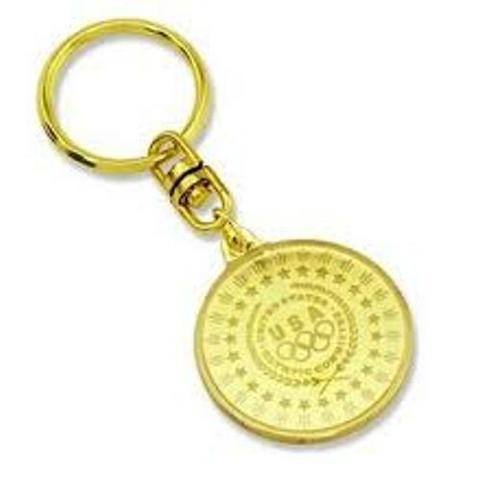 Gold Plated Metal Keychain - Smooth Finish, Customizable Design for Personal and Gifting Use, Modern Arts Style