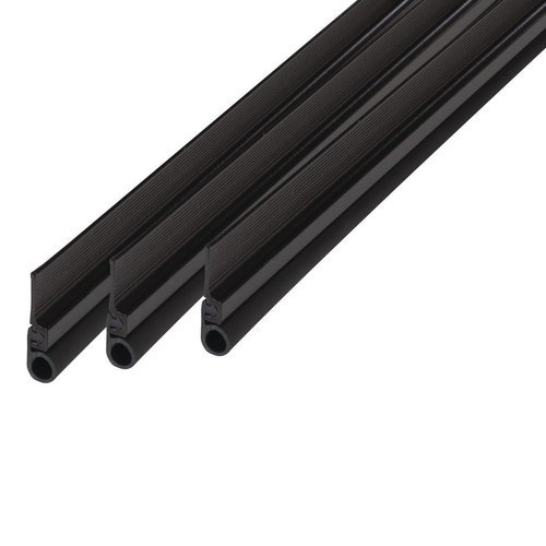 Rubber Door Seal - Rubber Material, Box Packaging , Plain Seal Pattern, Black Color, Suitable for Industrial Applications, Excellent Flexibility