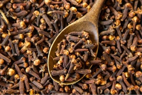 Brown 100% Organic Dried Cloves