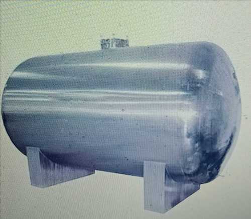 Silver Mild Steel Water Tank