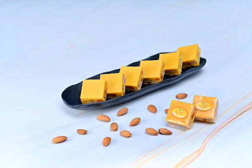 Mango Crunch With Dry Almonds Pack Size: 1 Kg