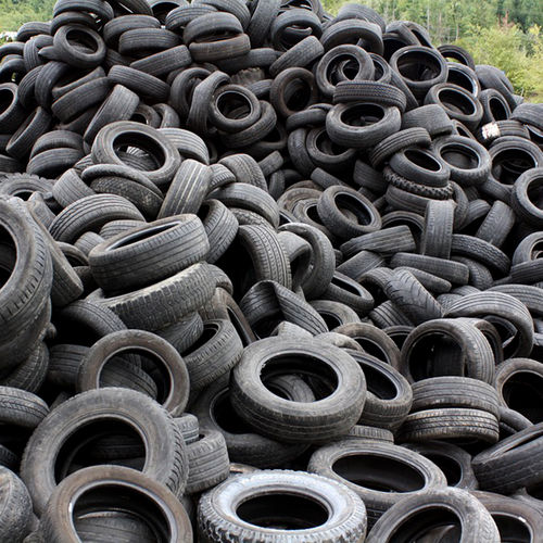 Black Rubber Tyre Scrap