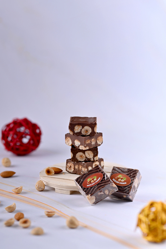 Hazel Flavor Crunch Chocolate Pack Size: 1 Kg