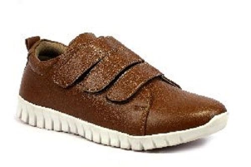 Various Colors Are Available Synthetic Leather Sneakers Shoes