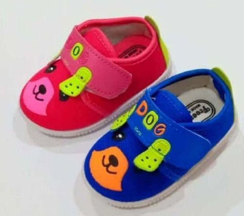 Various Colors Are Available Casual Shoes For Kids