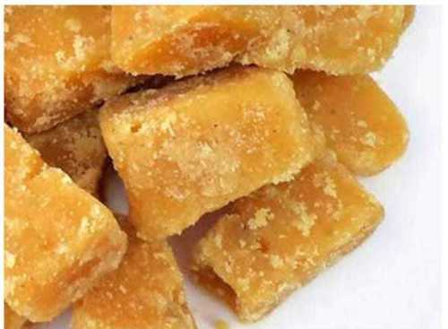 Fresh and Natural Organic Jaggery Cubes