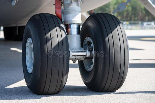 Aerobridge Solid Rubber Tyre Diameter: 40 Inch (In)