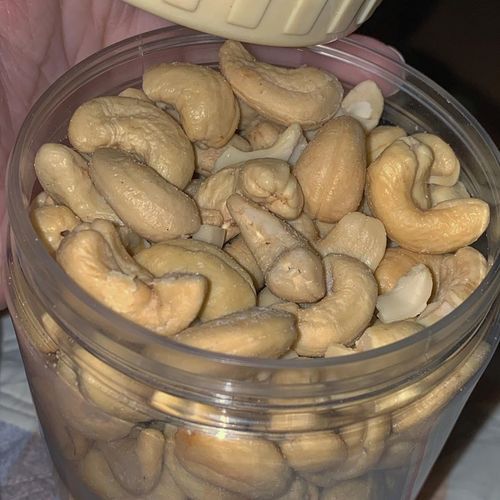 A Grade Organic Cashew Nuts