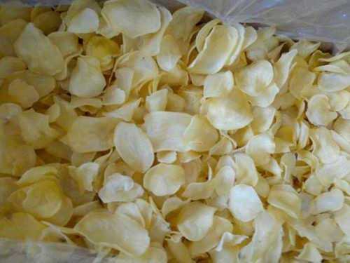 Dehydrated Organic Potatoes Chips Packaging Size: Depending Upon Quantity