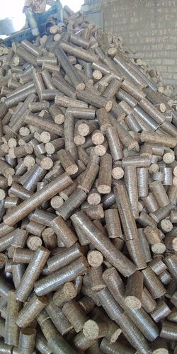 Long Life Biomass Briquettes Ash Content (%): 6 To 8