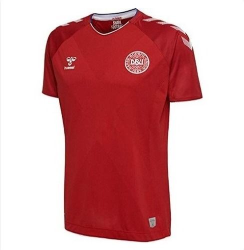 Mens Red Soccer Jersey Age Group: Adults