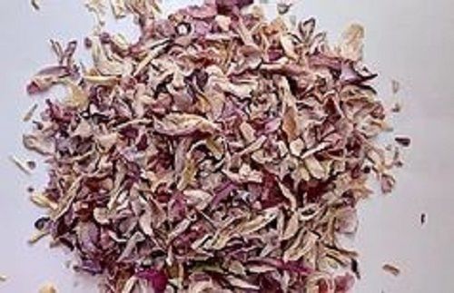 Hygienically Packed Dehydrated Onion Flakes