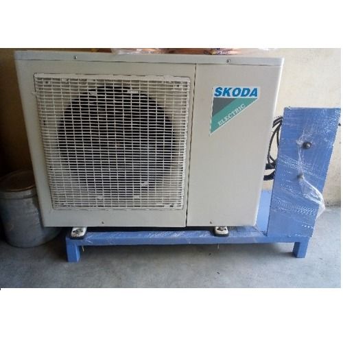 Stainless Steel Water Chillers Voltage: 220 Volt (V)