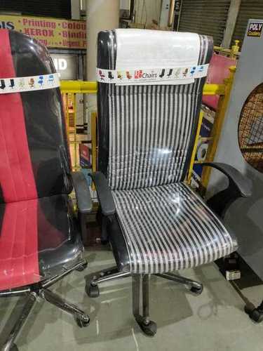 Black Boss Chairs With Adjustable Arms